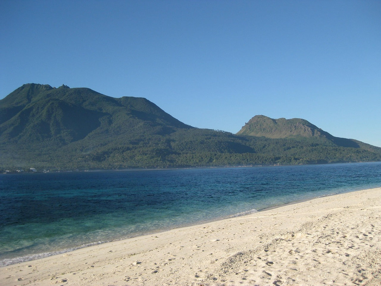Camiguin, Philippines: 3-Day Island Wonders Tour