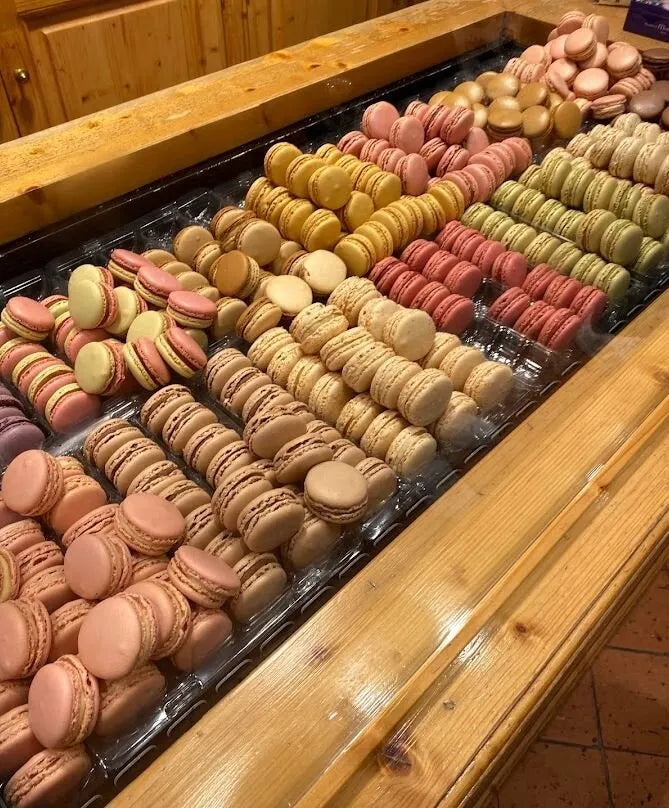 Food Tour in Montmartre, Paris