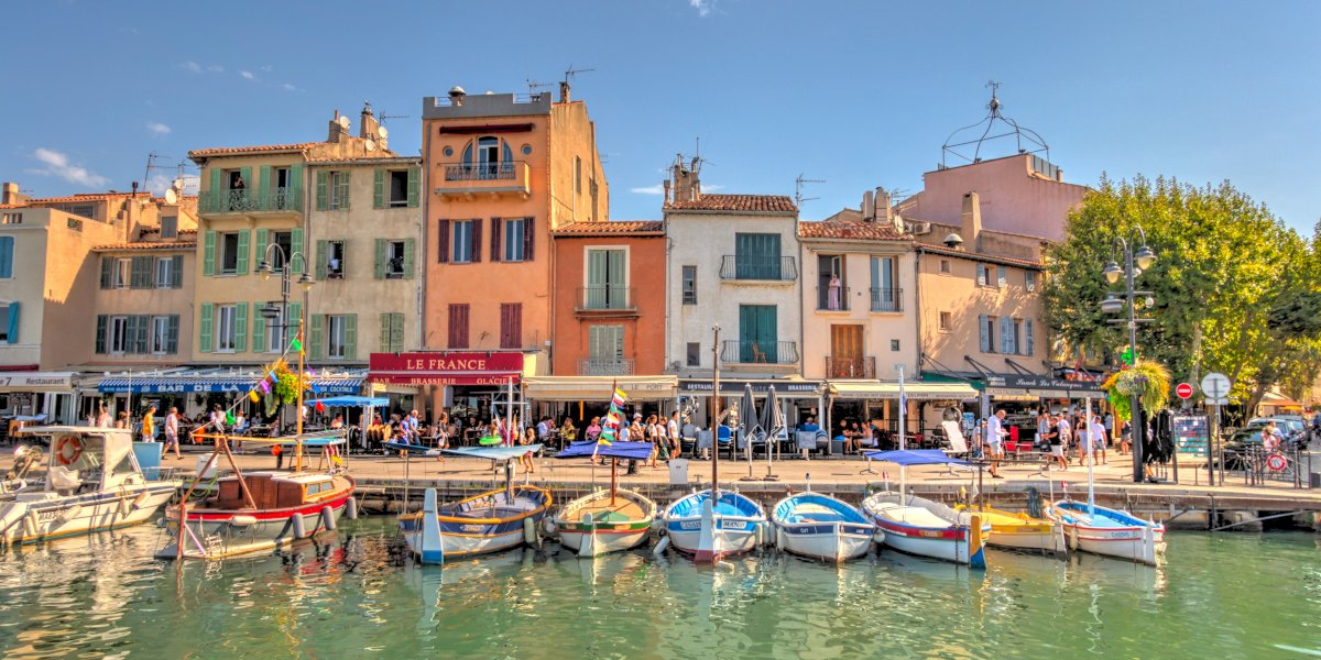 Cassis Village Discovery, Calanques Boat Tour & Provence Wine Tasting, Provence