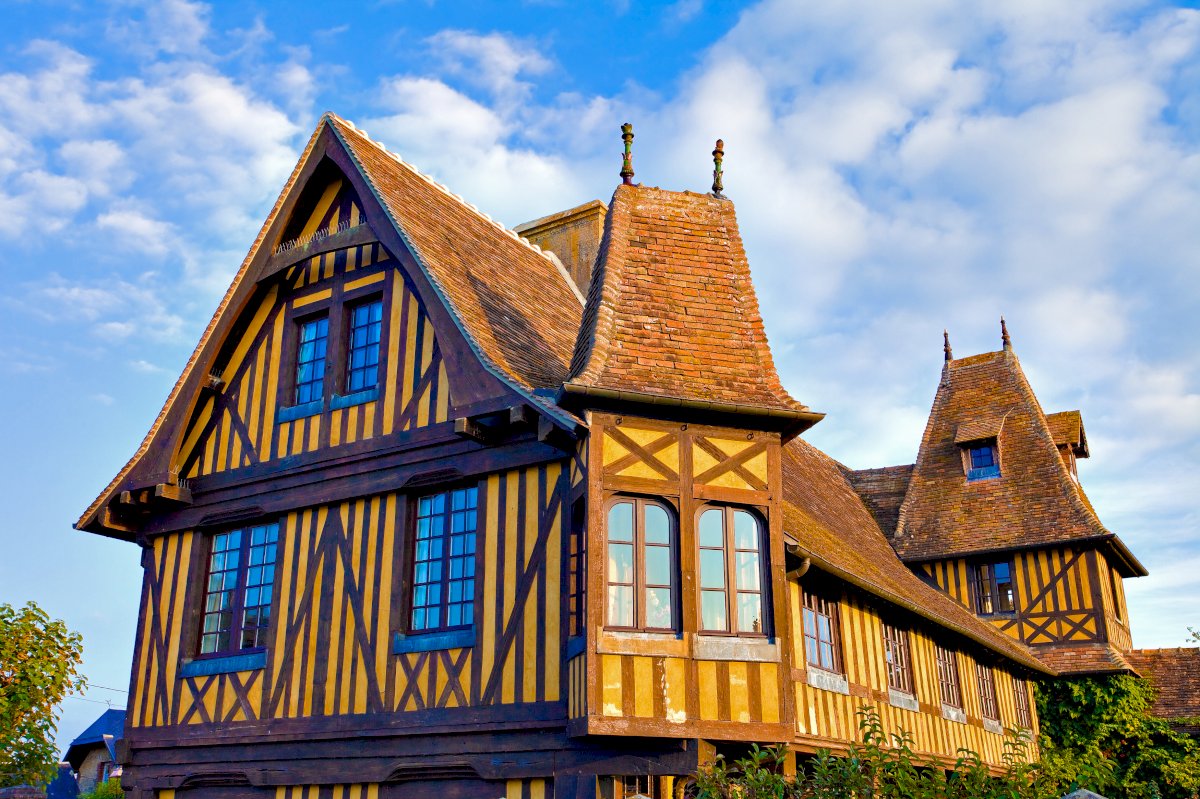 Flavours of the Pays d’Auge: Honfleur, Beuvron & Calvados Tasting, Normandy